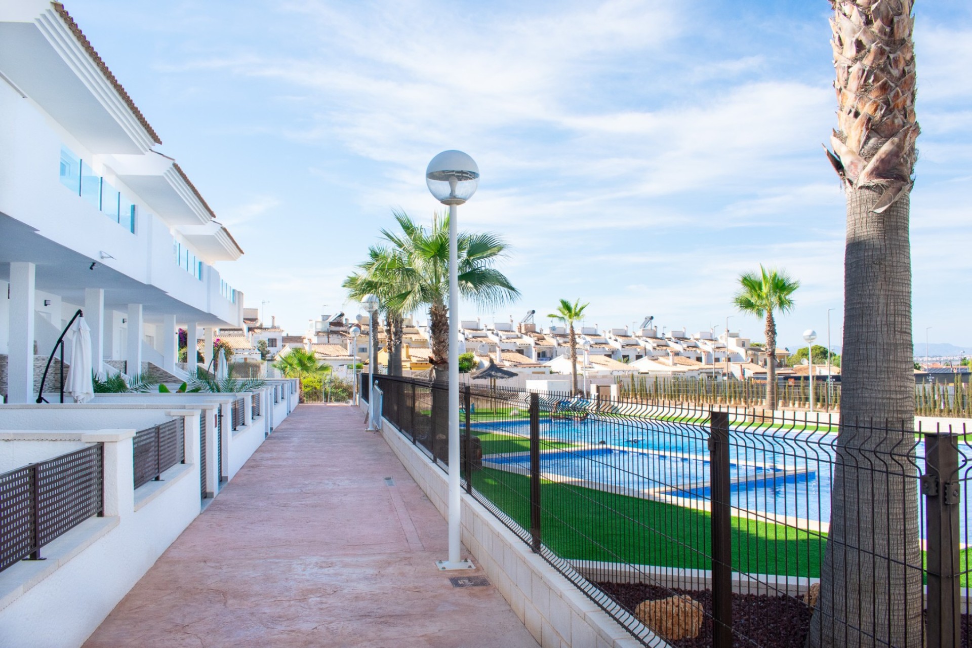 Herverkoop - Herenhuis - Torrevieja - Los Balcones
