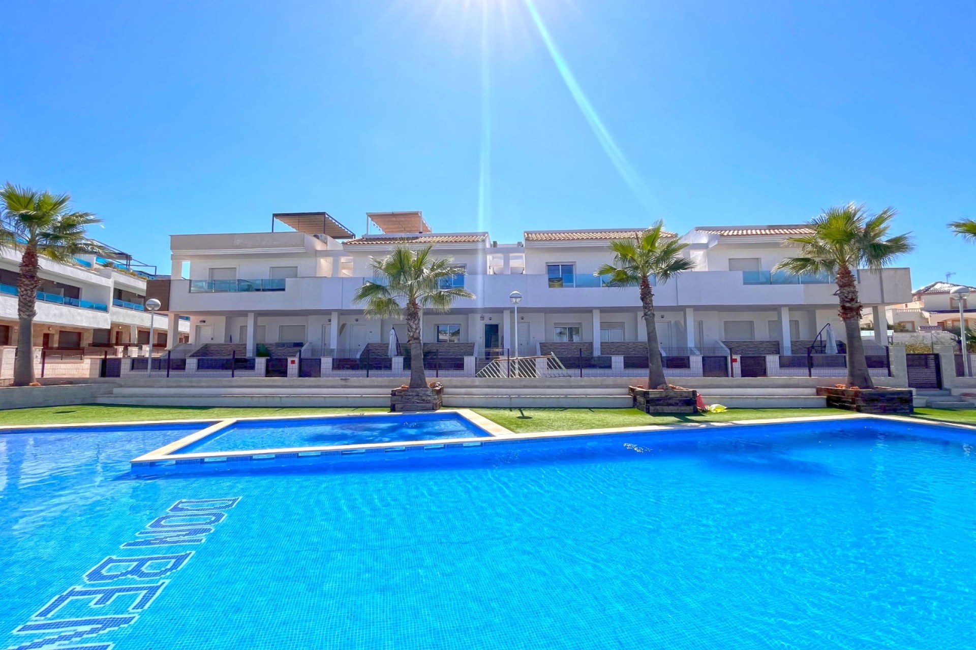 Herverkoop - Herenhuis - Torrevieja - Los Balcones