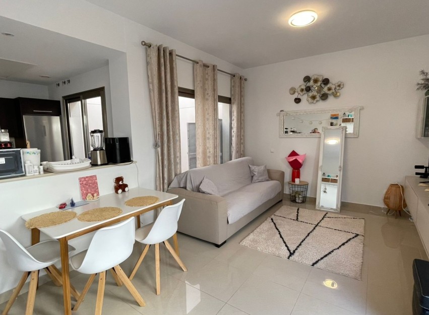 Herverkoop - Herenhuis - Torrevieja - Punta Prima