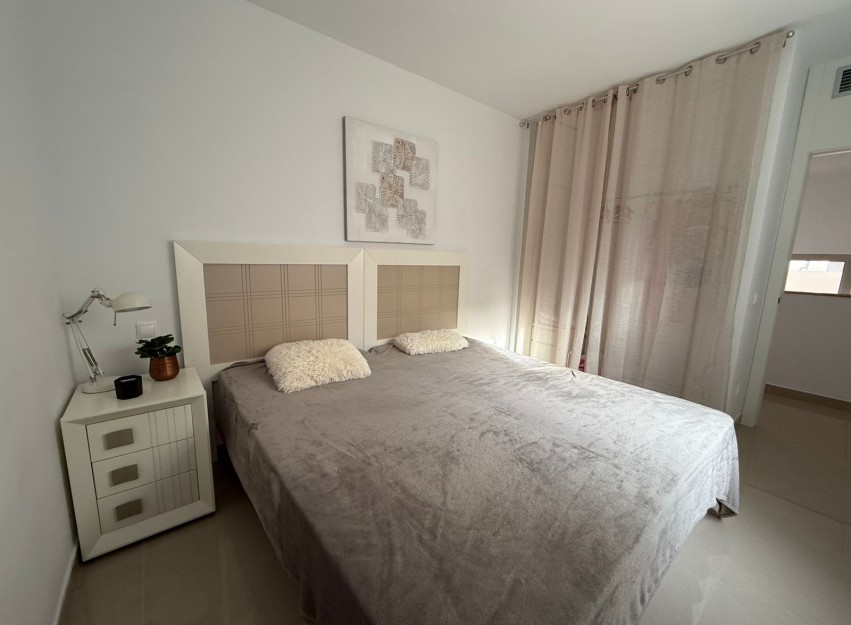 Herverkoop - Herenhuis - Torrevieja - Punta Prima