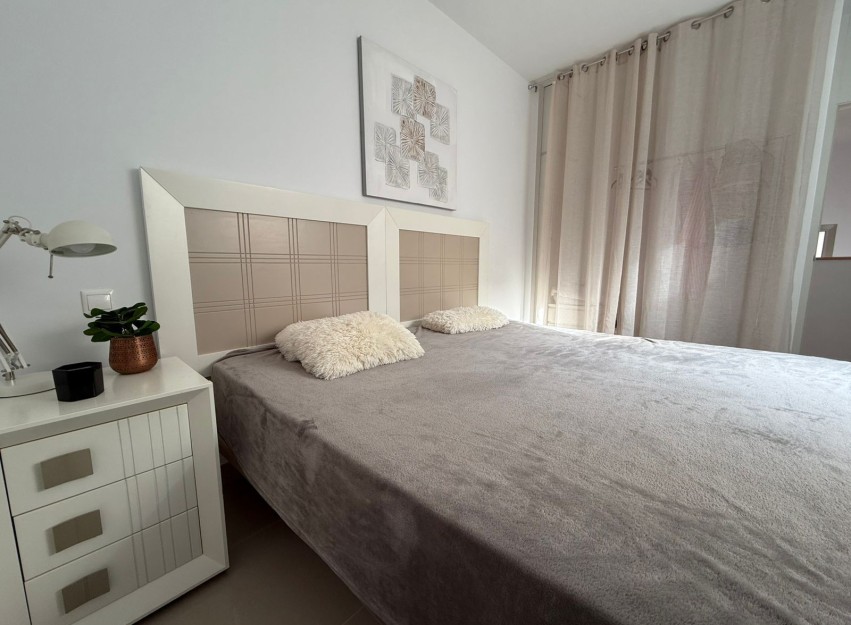 Herverkoop - Herenhuis - Torrevieja - Punta Prima