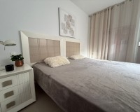 Herverkoop - Herenhuis - Torrevieja - Punta Prima