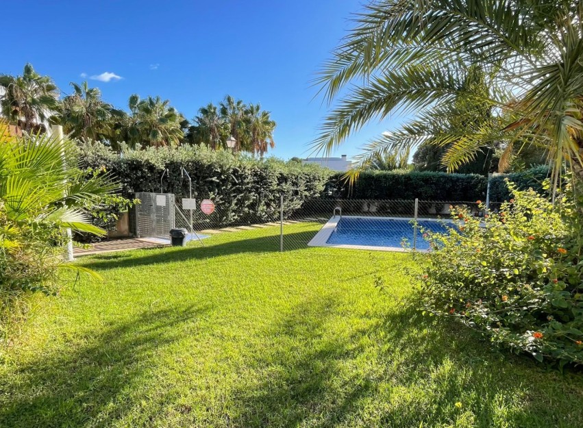 Herverkoop - Herenhuis - Torrevieja - Punta Prima