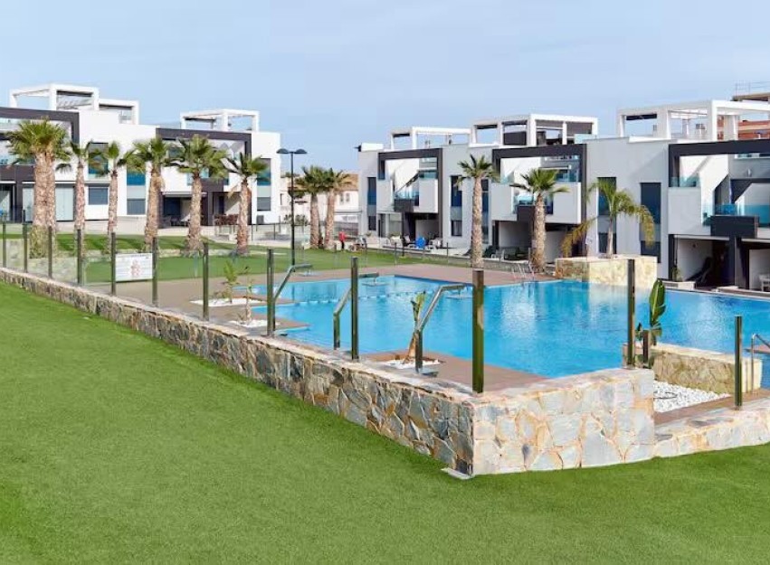 Herverkoop - Herenhuis - Torrevieja - Punta Prima