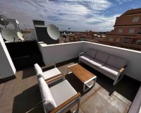 Herverkoop - Herenhuis - Torrevieja - Punta Prima