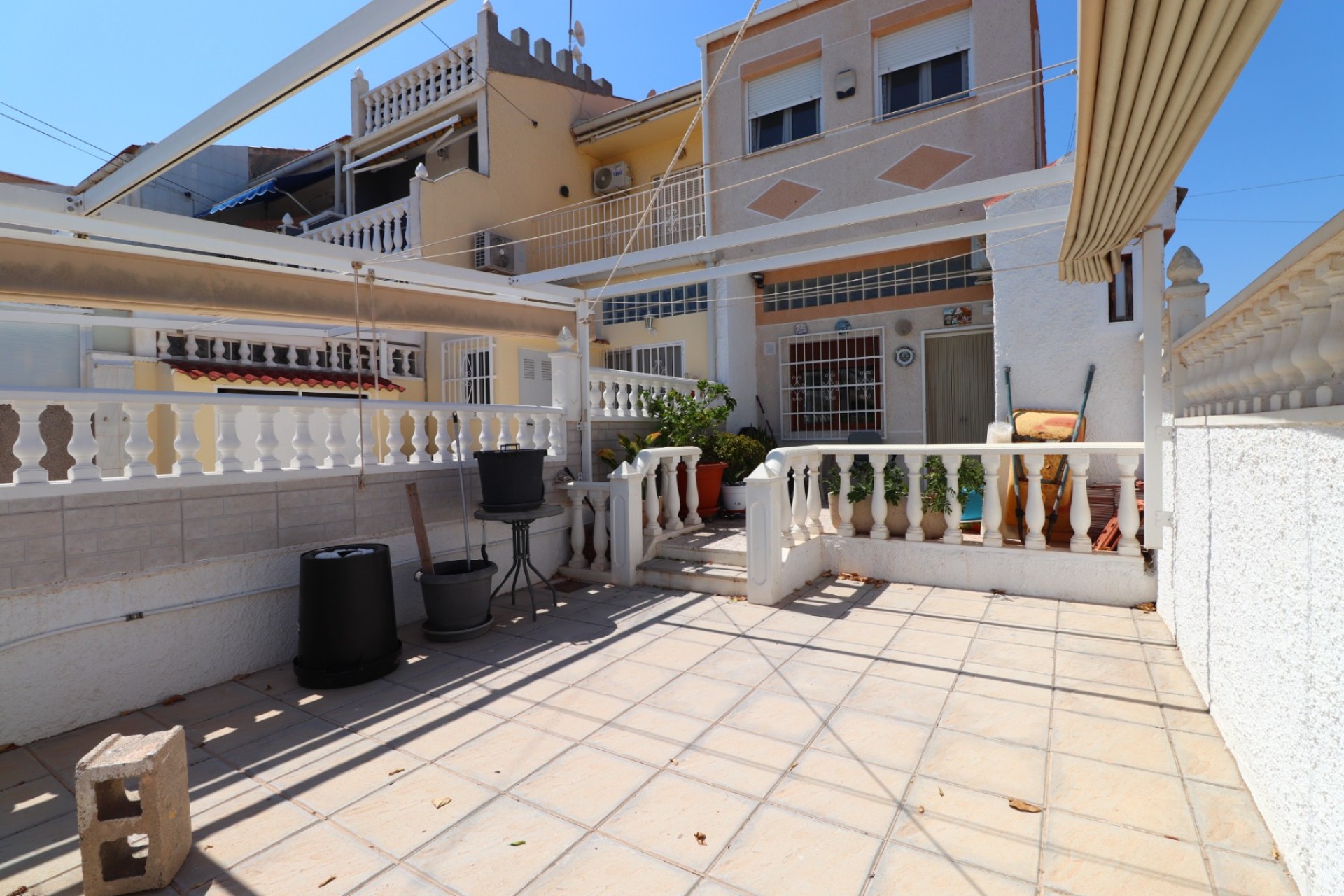Herverkoop - Herenhuis - Torrevieja - Torretas