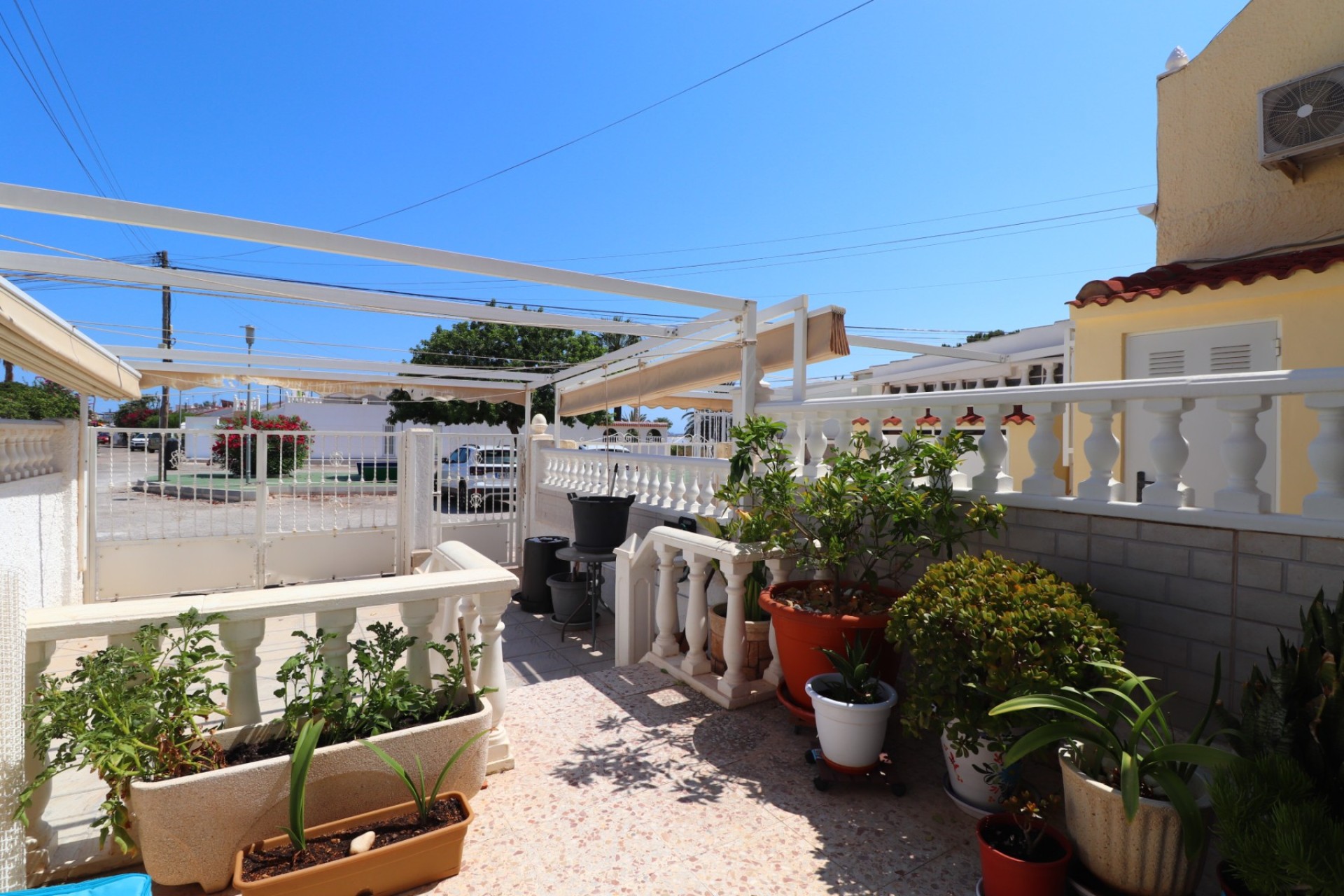 Herverkoop - Herenhuis - Torrevieja - Torretas
