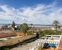 Herverkoop - Herenhuis - Torrevieja - Urbanización San Luis