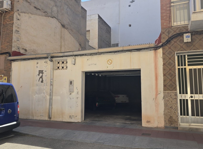 Herverkoop - Land - Guardamar del Segura - Center