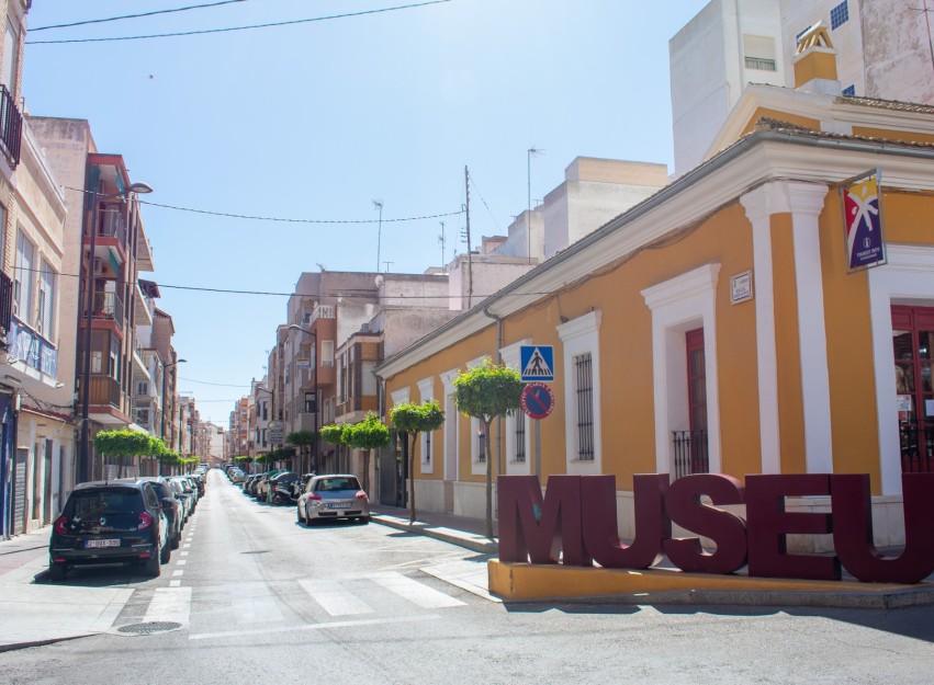 Herverkoop - Land - Guardamar del Segura - Pueblo