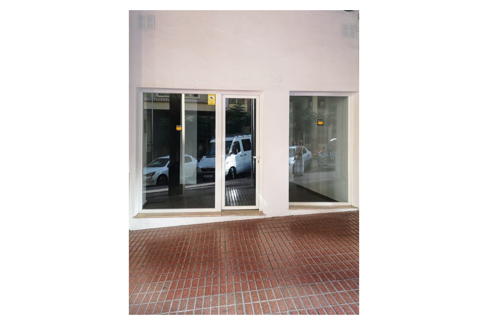 Herverkoop - Reclame - Benidorm - Colonia Madrid