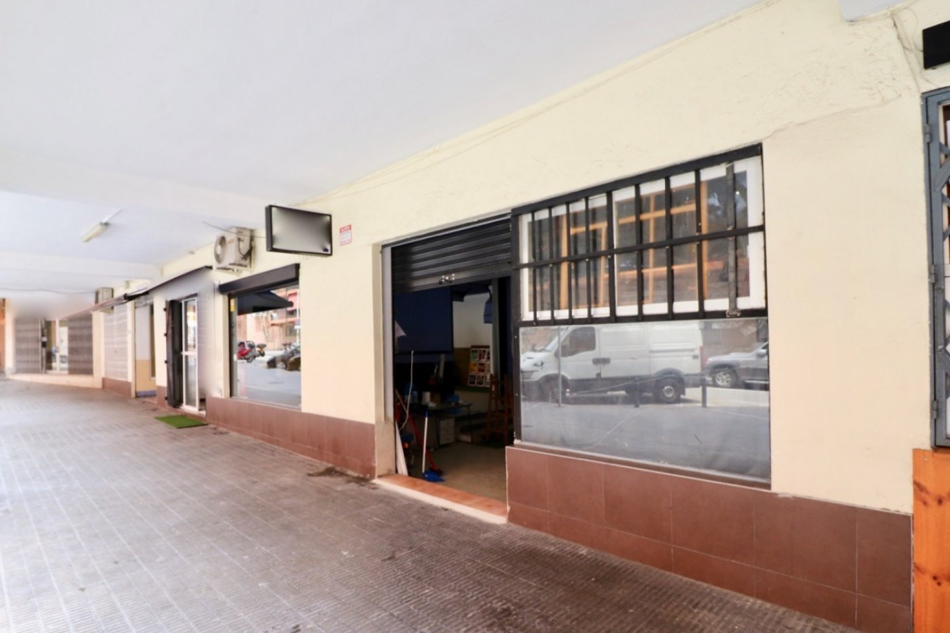 Herverkoop - Reclame - Benidorm - Old town / Port