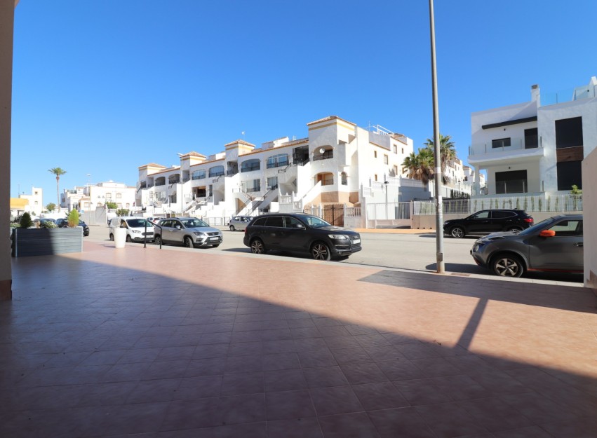 Herverkoop - Reclame - Los Montesinos - Laguna Green