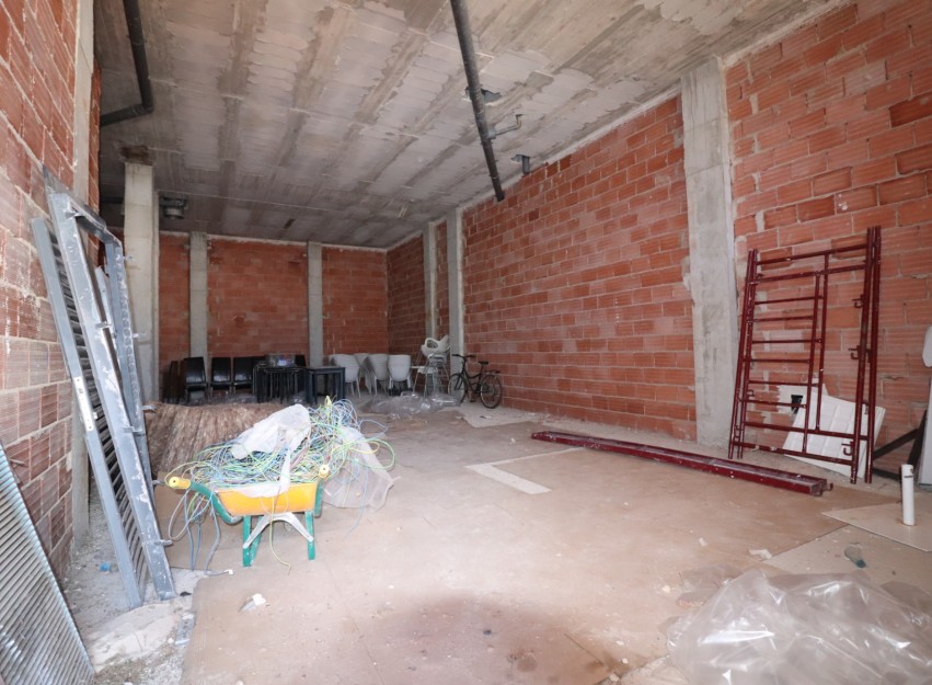 Herverkoop - Reclame - Los Montesinos - Laguna Green