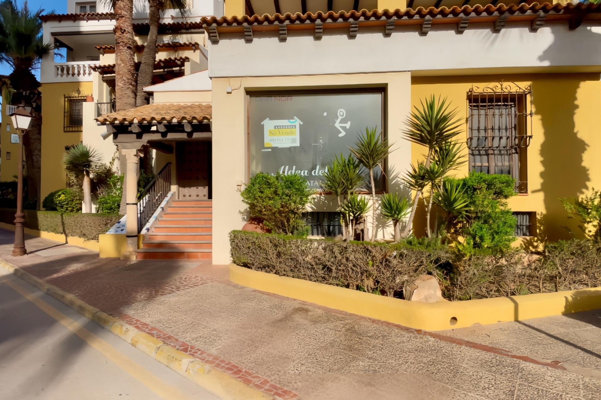 Herverkoop - Reclame - Torrevieja - Playa Los Locos