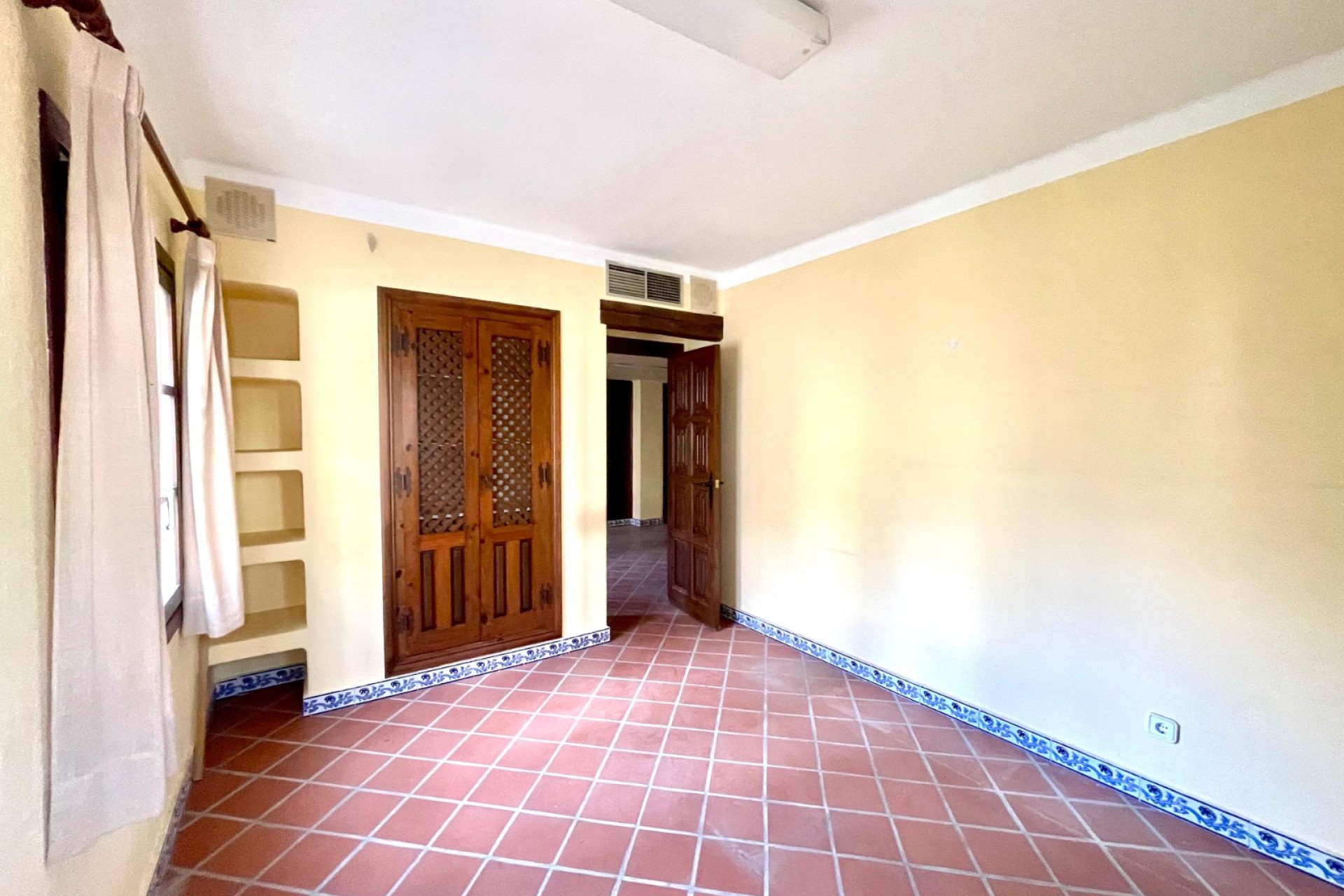 Herverkoop - Reclame - Torrevieja - Playa Los Locos
