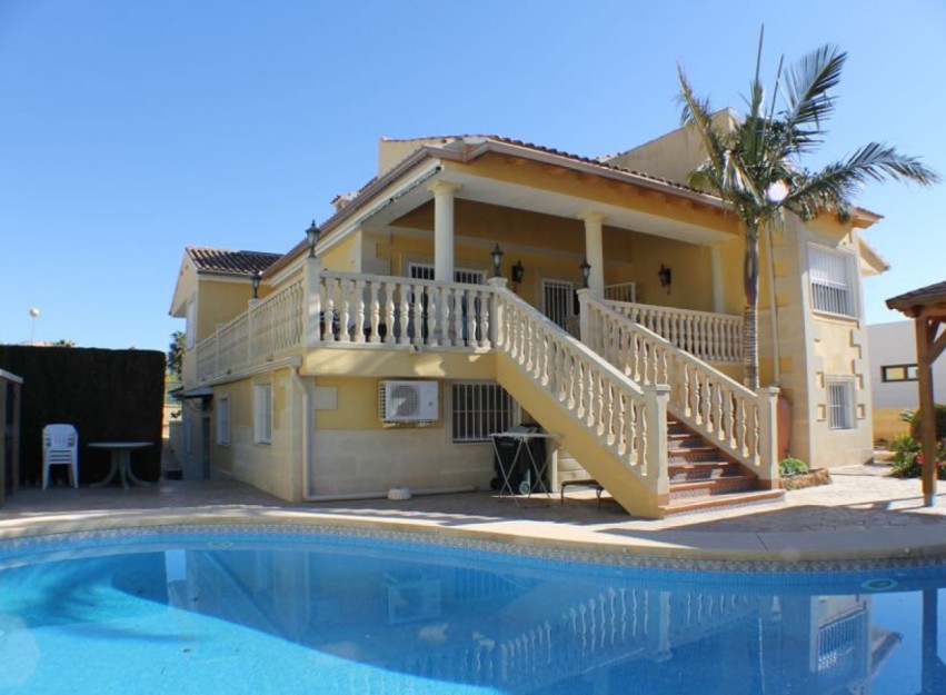 Herverkoop - Villa - Alfas del Pí - Arabi