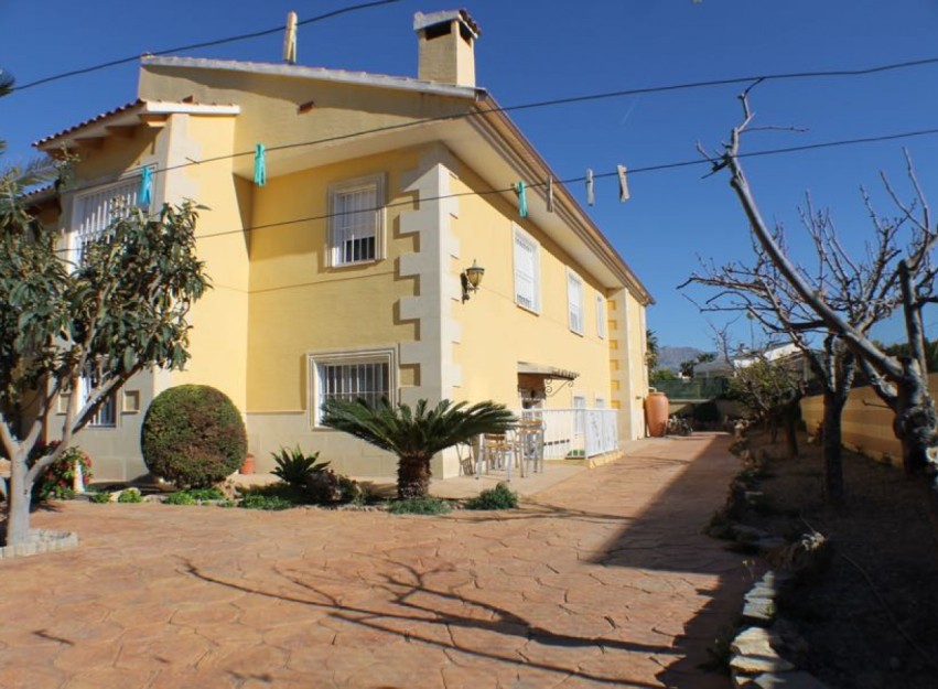 Herverkoop - Villa - Alfas del Pí - Arabi
