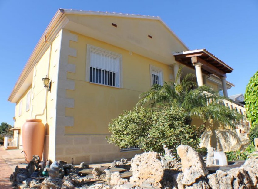 Herverkoop - Villa - Alfas del Pí - Arabi