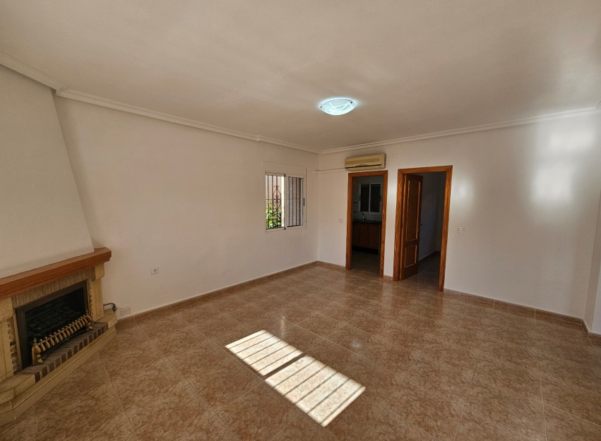 Herverkoop - Villa - Algorfa - Montemar