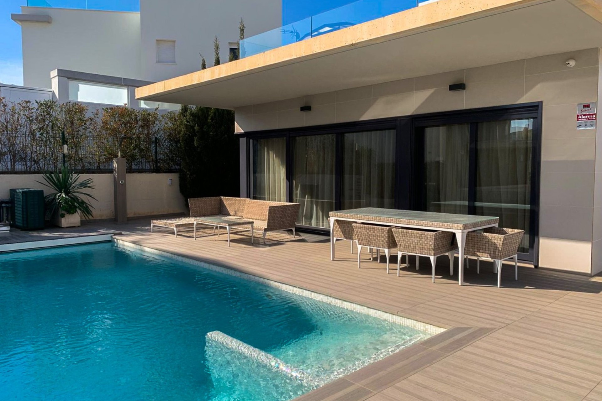 Herverkoop - Villa - Alicante - Campoamor