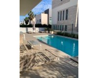 Herverkoop - Villa - Alicante - Campoamor