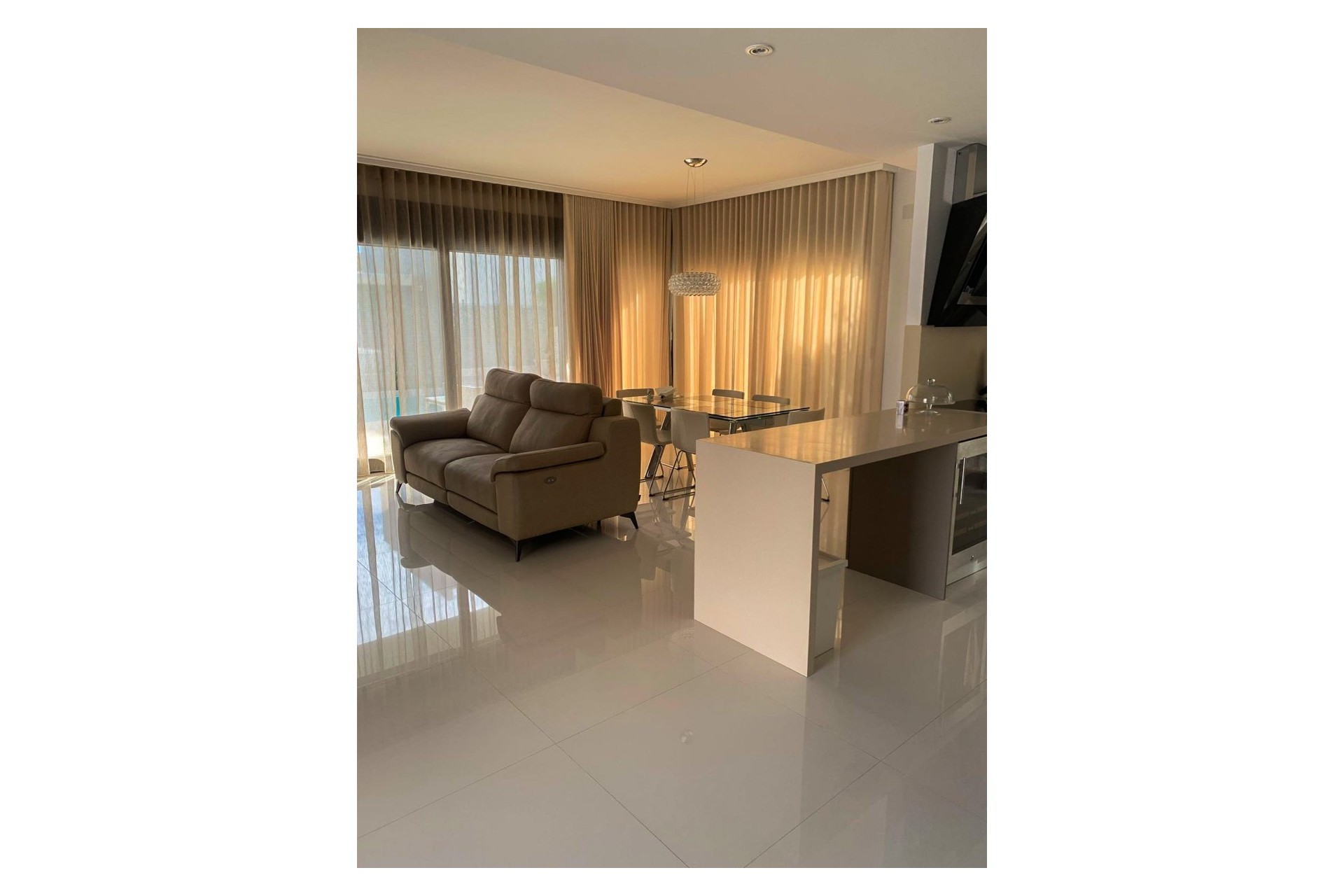 Herverkoop - Villa - Alicante - Campoamor