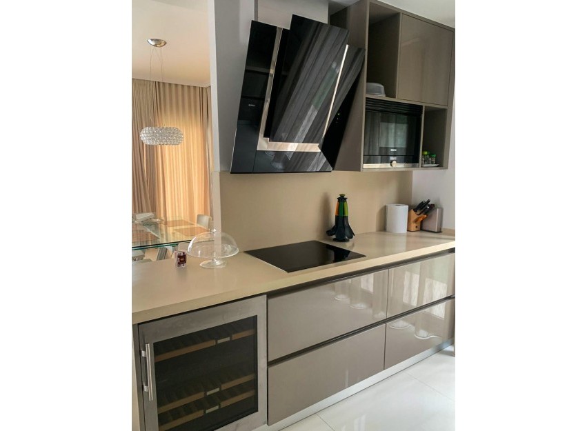 Herverkoop - Villa - Alicante - Campoamor