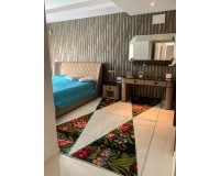 Herverkoop - Villa - Alicante - Campoamor