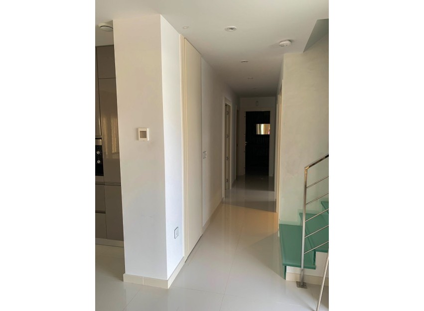 Herverkoop - Villa - Alicante - Campoamor