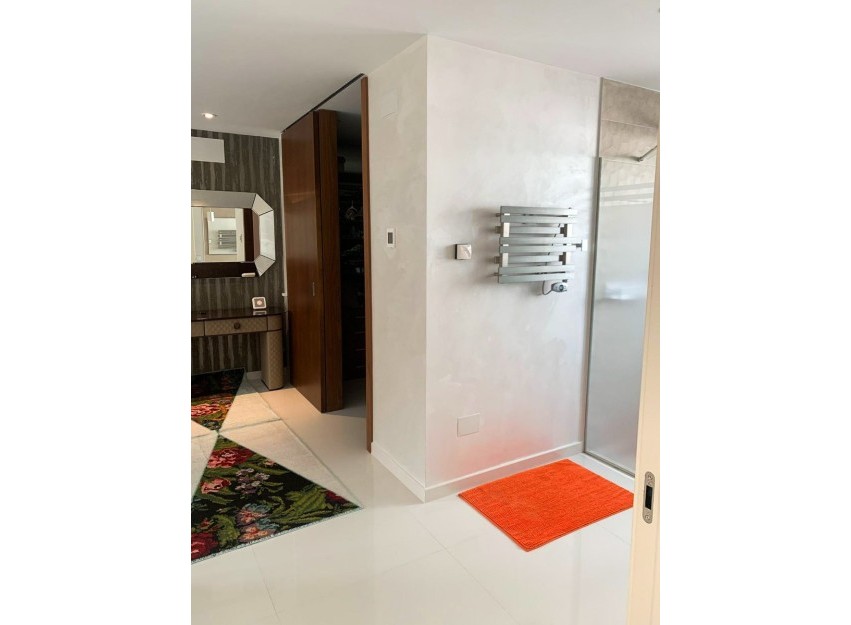 Herverkoop - Villa - Alicante - Campoamor