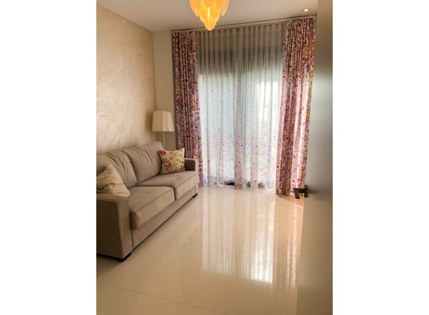 Herverkoop - Villa - Alicante - Campoamor