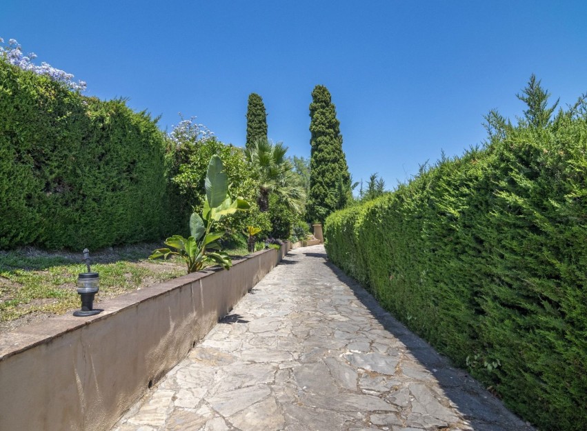 Herverkoop - Villa - Benahavis - La Quinta