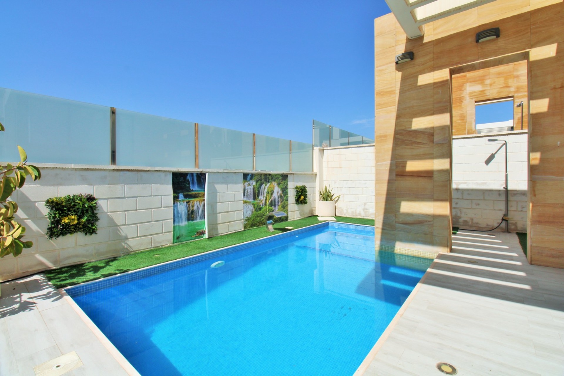 Herverkoop - Villa - Cabo Roig