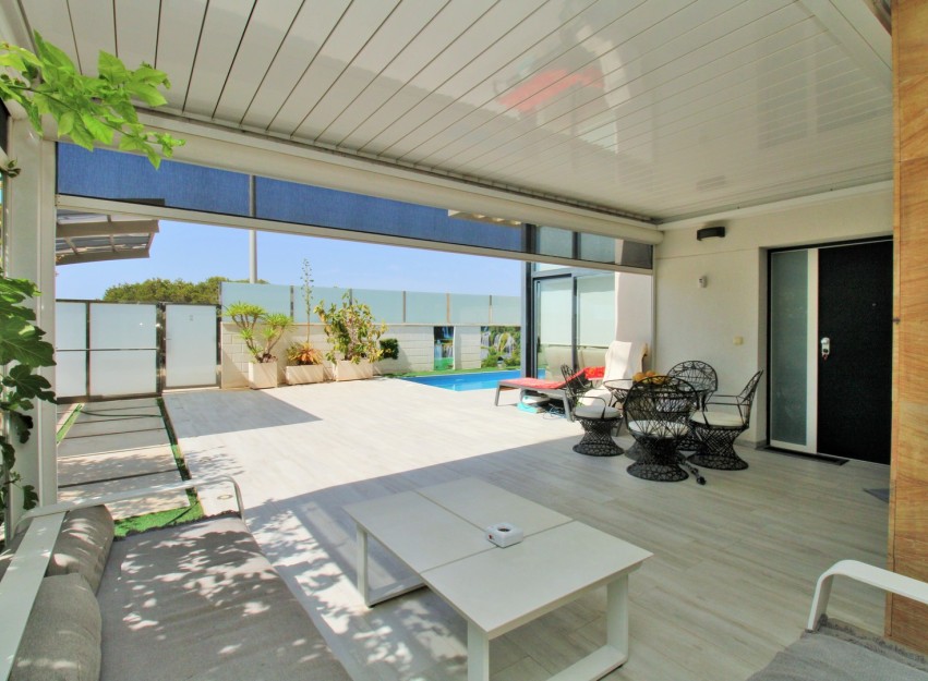 Herverkoop - Villa - Cabo Roig