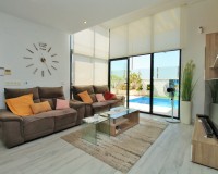 Herverkoop - Villa - Cabo Roig