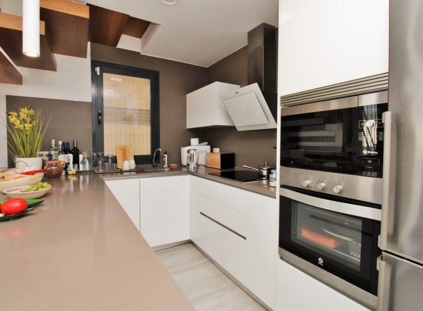 Herverkoop - Villa - Cabo Roig