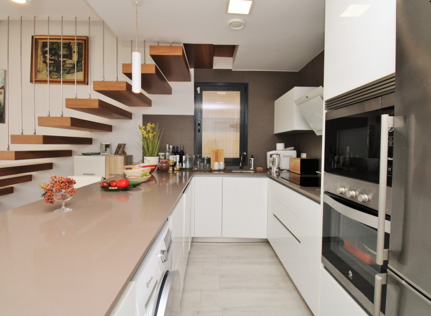 Herverkoop - Villa - Cabo Roig