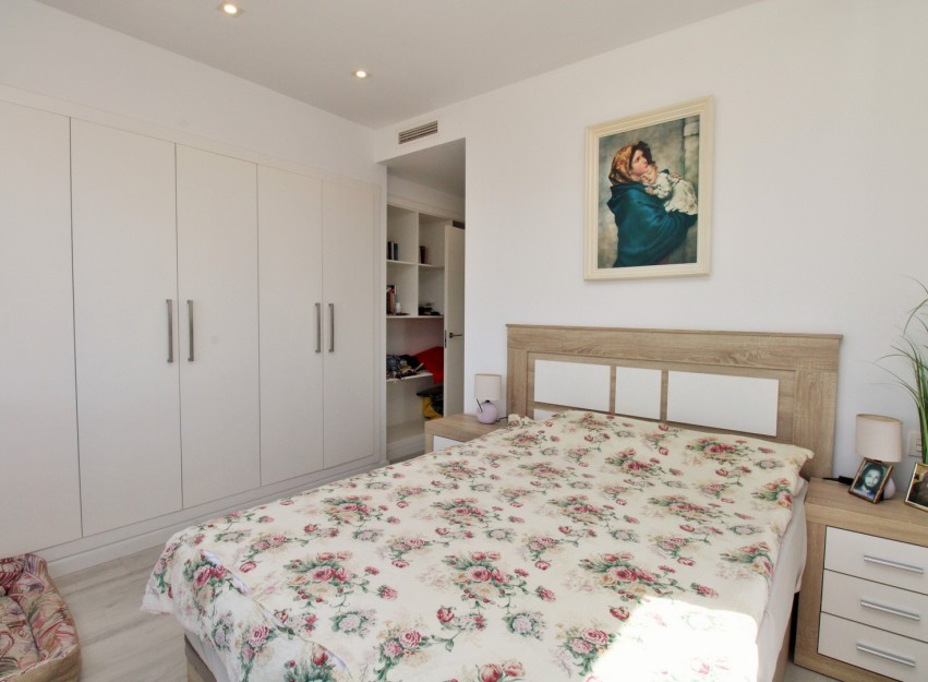 Herverkoop - Villa - Cabo Roig