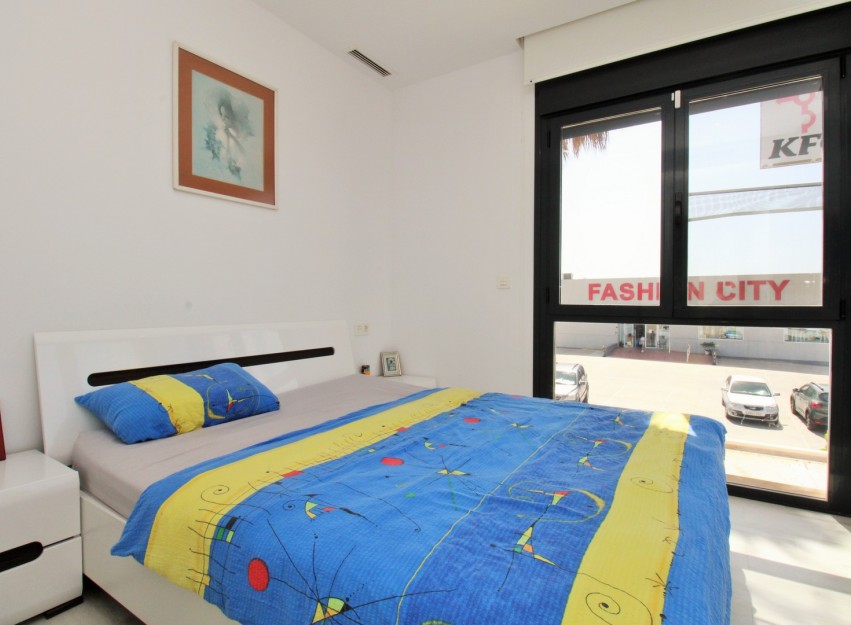 Herverkoop - Villa - Cabo Roig