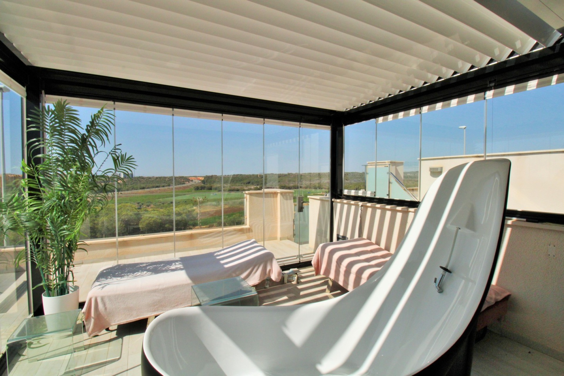 Herverkoop - Villa - Cabo Roig