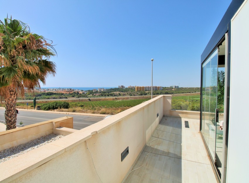 Herverkoop - Villa - Cabo Roig