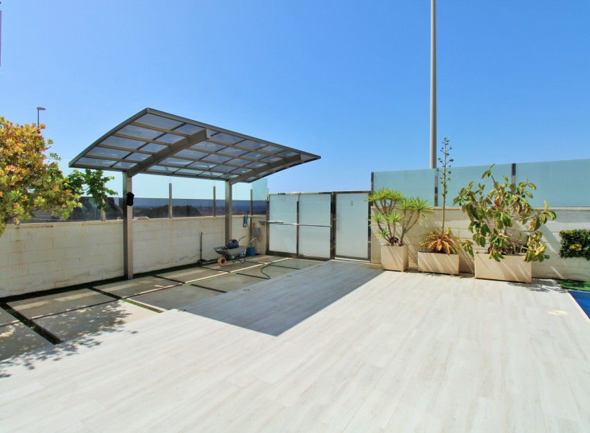 Herverkoop - Villa - Cabo Roig