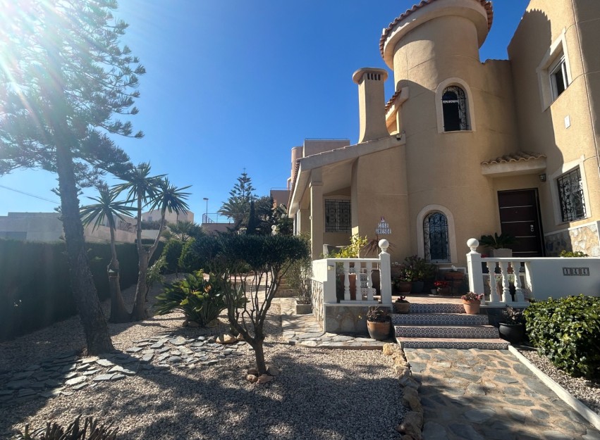 Herverkoop - Villa - Cartagena - Cabo de Palos
