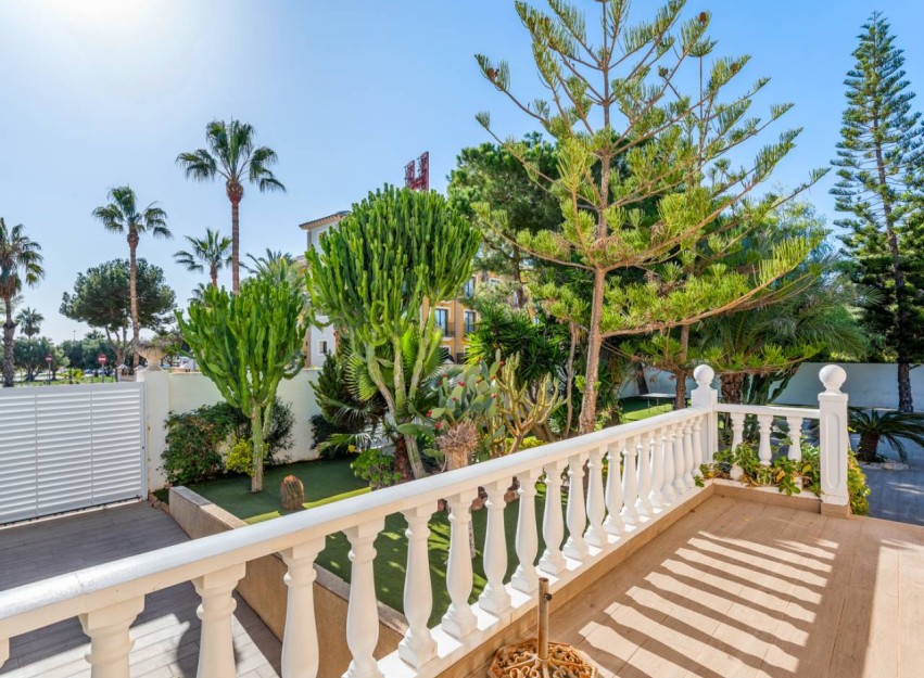 Herverkoop - Villa - Ciudad Quesada - Doña Pepa