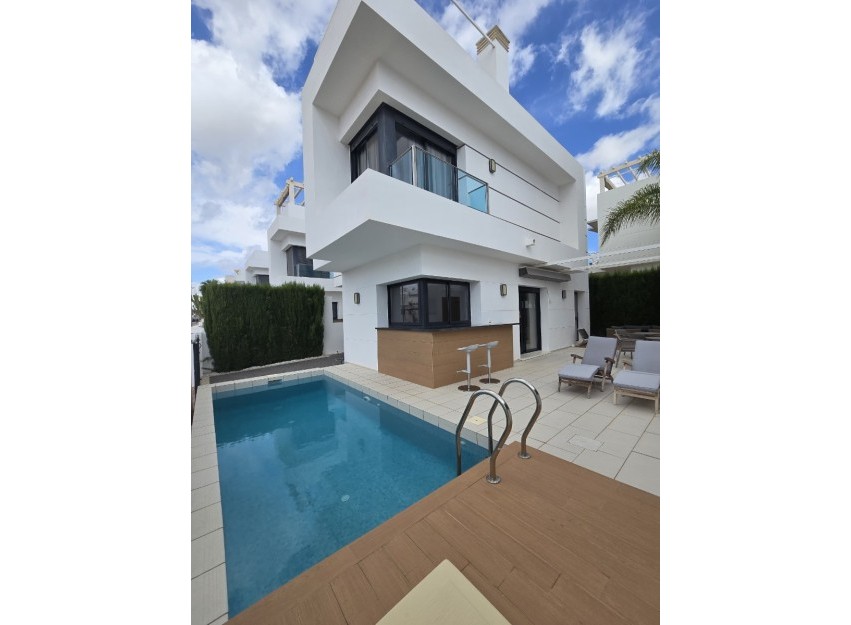 Herverkoop - Villa - Ciudad Quesada