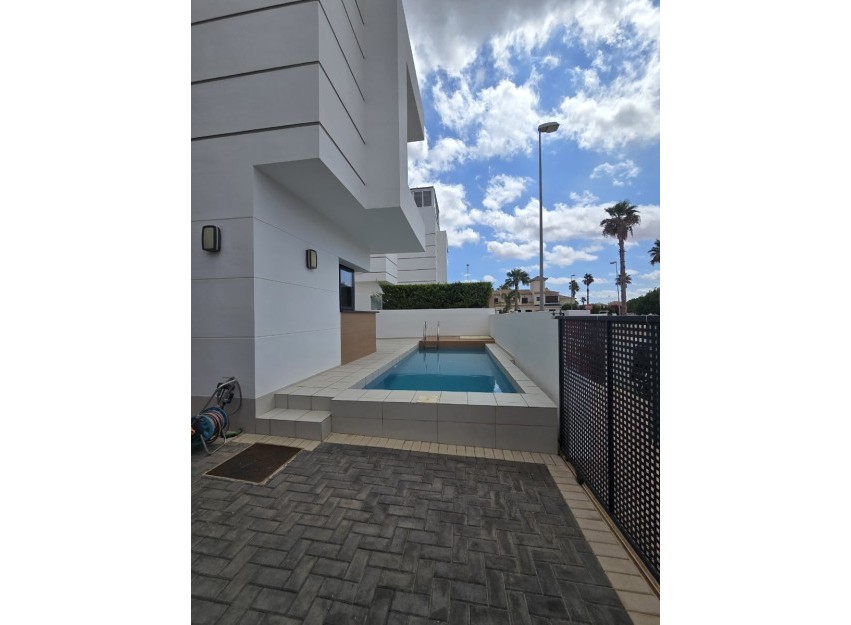 Herverkoop - Villa - Ciudad Quesada