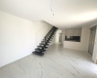 Herverkoop - Villa - Daya Nueva