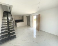 Herverkoop - Villa - Daya Nueva