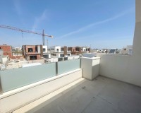 Herverkoop - Villa - Daya Nueva